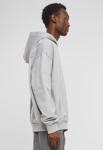 Felpa 'Athletic Club' di MT Upscale in grigio