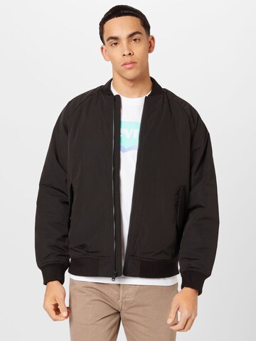 LEVI'S ® Tussenjas 'Filbert Flight Jacket' in Zwart: voorkant