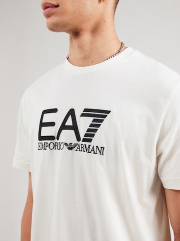 Tricou de la EA7 Emporio Armani pe bej
