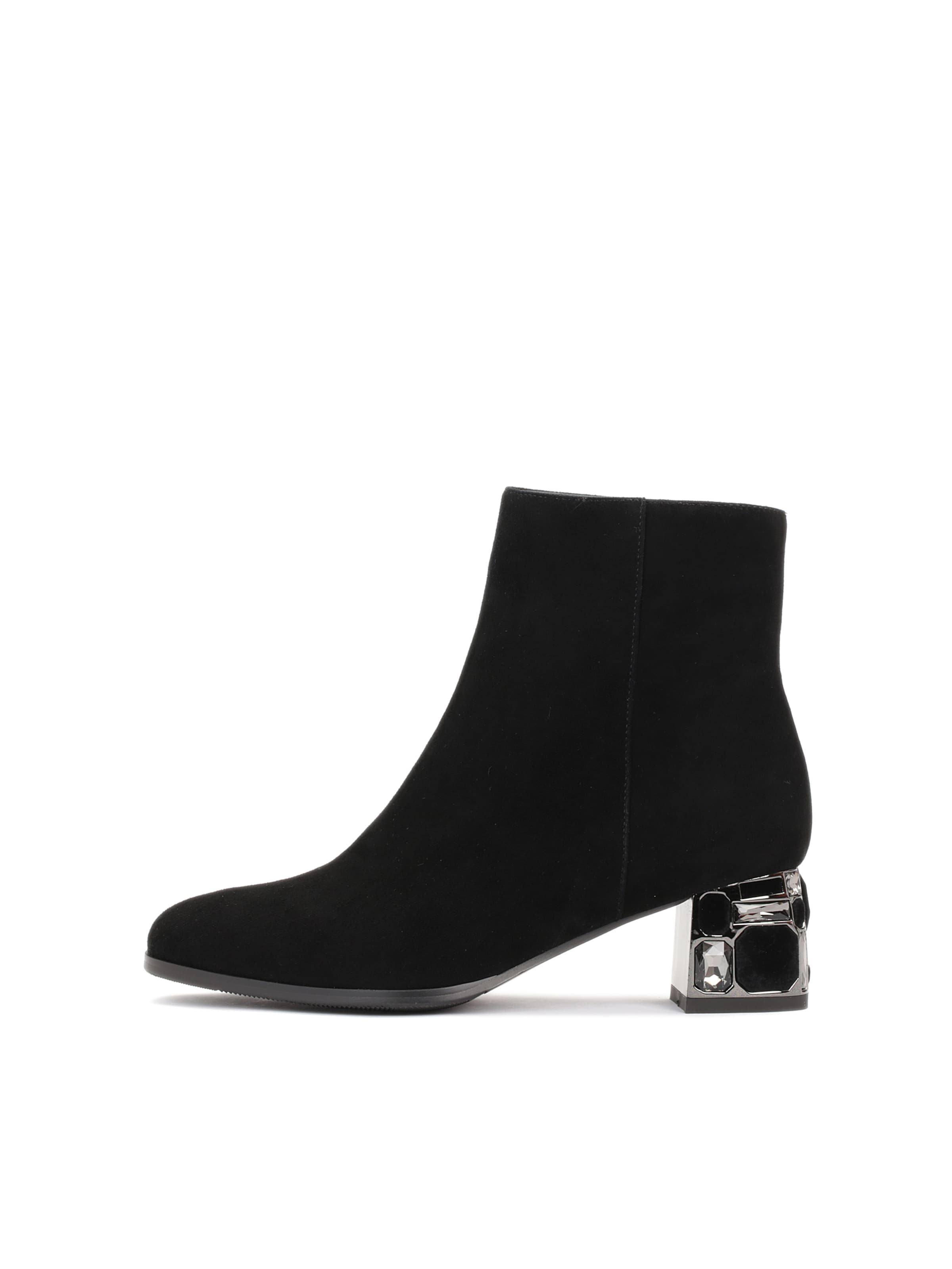Ankle boots di Kazar in nero: frontale