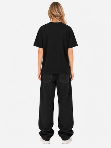 loyal T-Shirt mit Print in Schwarz