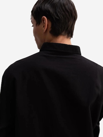 Giesto Comfort fit Button Up Shirt in Black