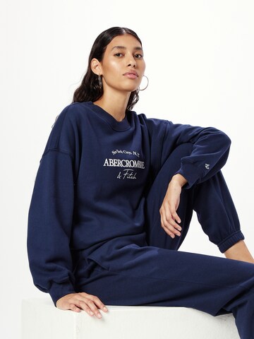 Abercrombie & Fitch Sweatshirt 'SUNDAY' in Blau: predná strana
