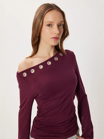 Happiness İstanbul - Blusa 'Blusen' em vermelho