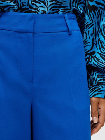 Regular Pantalon à plis 'RITA-SEBINA' SELECTED FEMME en bleu