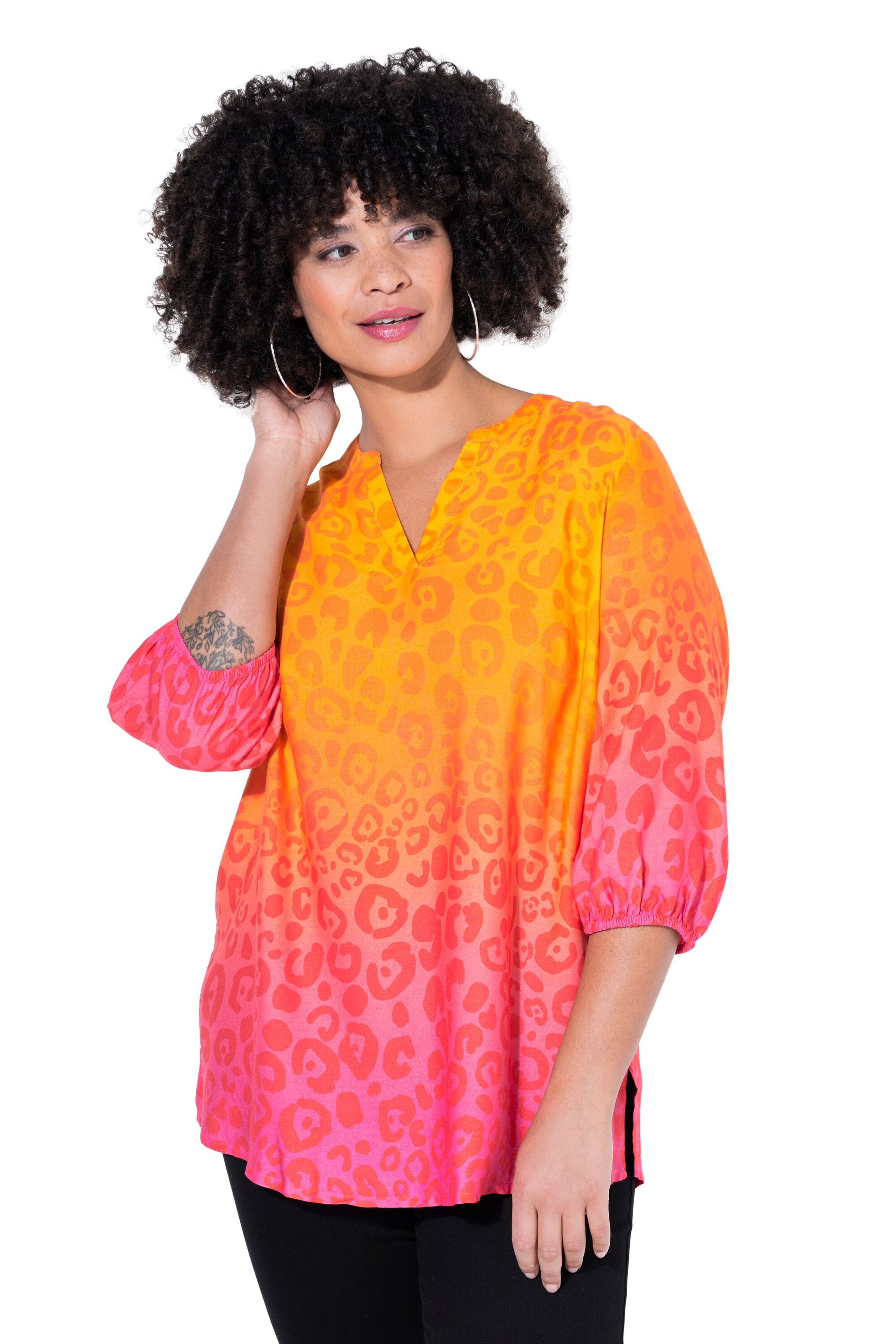 Angel of Style Blouse in Orange: front