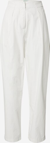 UNITED COLORS OF BENETTON Regular Pleat-Front Pants in White: front