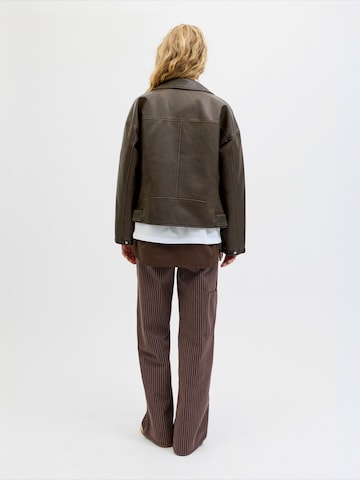 Giacca di mezza stagione di JJXX in marrone