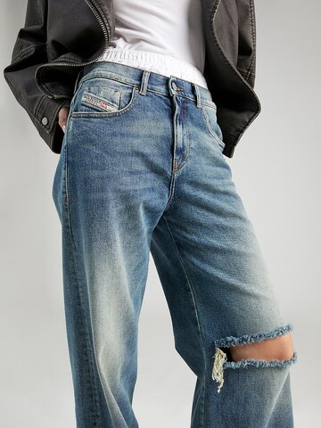 DIESEL Wide leg Jeans 'AKEMI' in Blue