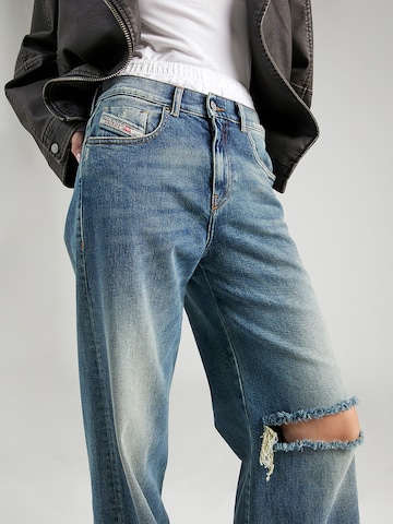 DIESEL Wide leg Jeans 'AKEMI' in Blauw