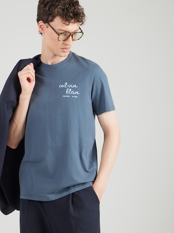 T-Shirt Calvin Klein Jeans en bleu : devant