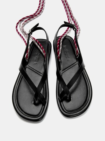 Séparateur d'orteils Pull&Bear en noir
