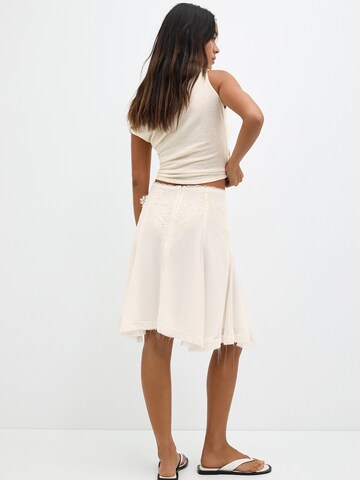 Pull&Bear Skirt in Beige