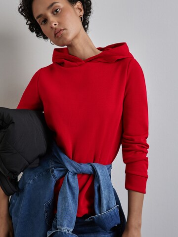 STREET ONE Sweatshirt in Red