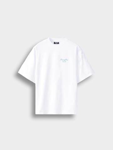 Burocs Shirt in White: front