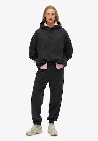 Effilé Pantalon Superdry en noir