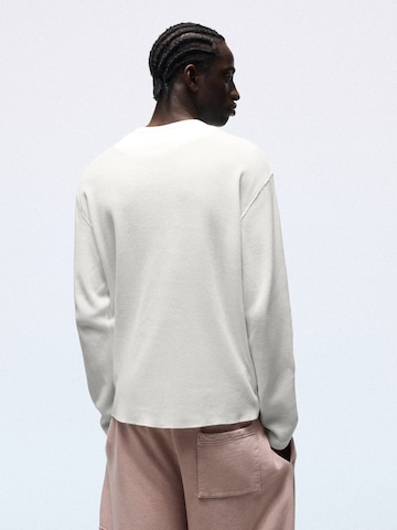 Bershka Shirt in White