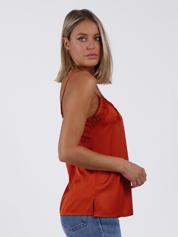 admas - Top 'ADMAS Camiseta Tirante Puntilla Escote para Mujer' en rojo