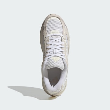 Baskets basses 'Spiritain 2000' ADIDAS SPORTSWEAR en blanc