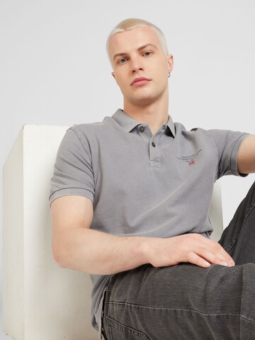 NAPAPIJRI Poloshirt 'ELBAS' in Grau