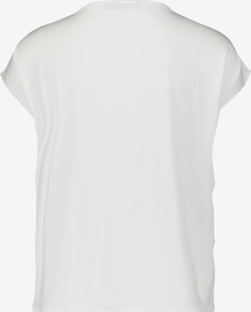 T-shirt Betty & Co en blanc