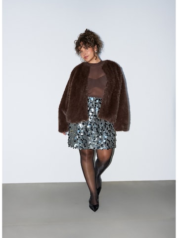 Giacca di mezza stagione 'MFurry' di Zizzi in marrone