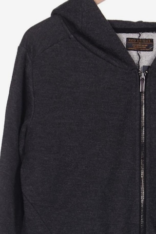 Redbridge Sweater & Cardigan in M in Grey