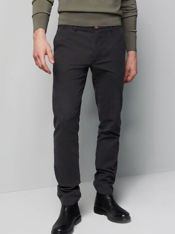 MEYER Slim fit Chino Pants in Grey