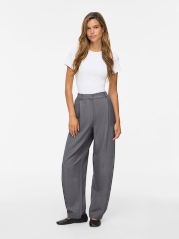 VILA - Barrel Pantalón plisado 'VILeora' en gris