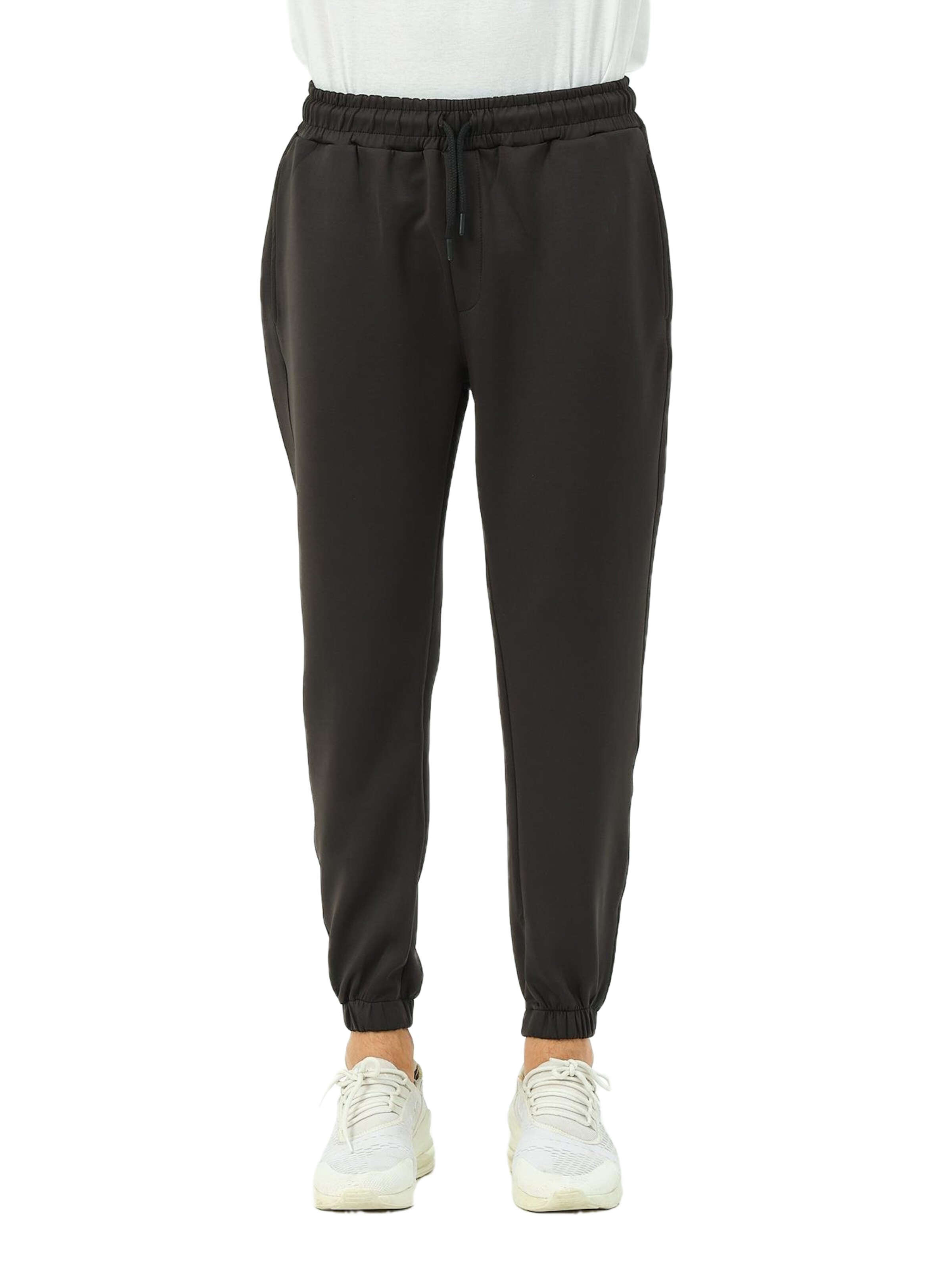 Effilé Pantalon C&City en noir : devant