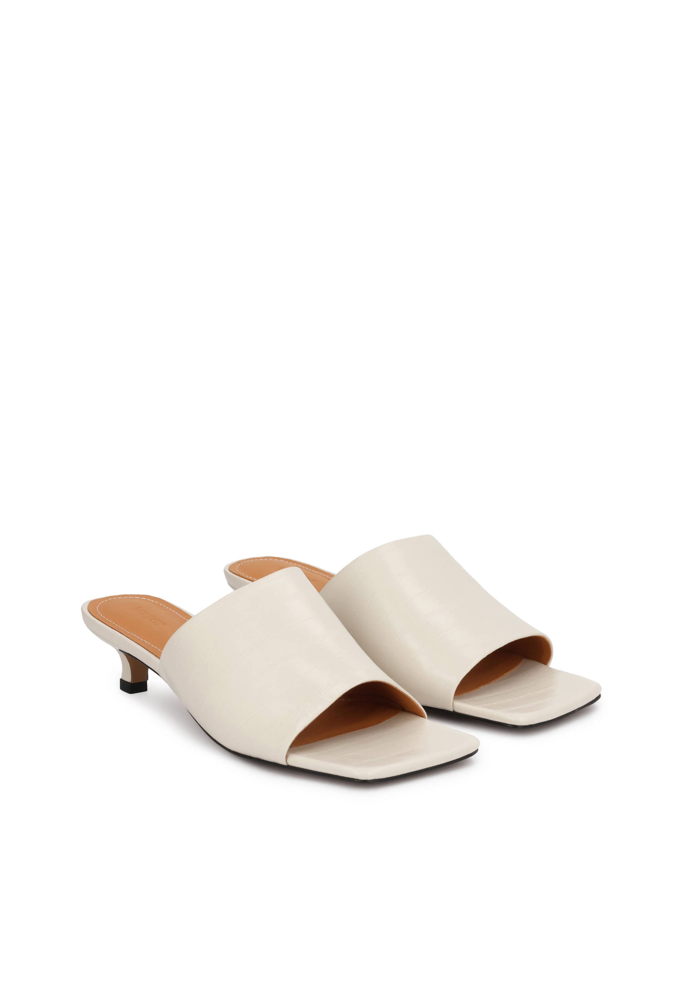 Mule Kazar en blanc