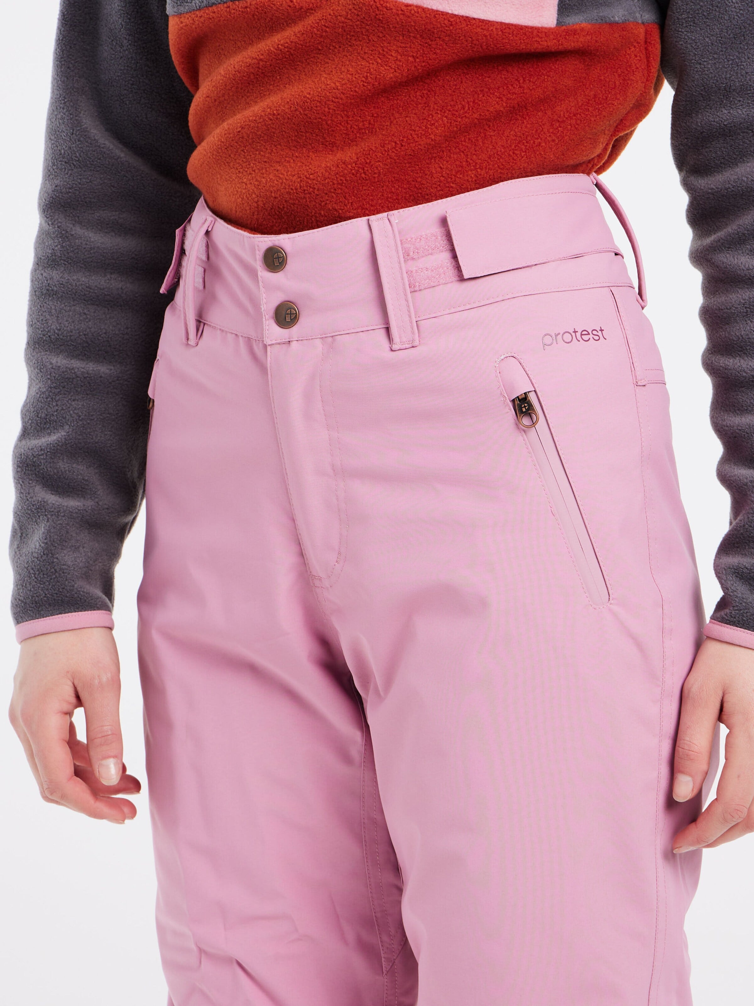 PROTEST Regular Sportbroek 'CINNAMON' in Roze