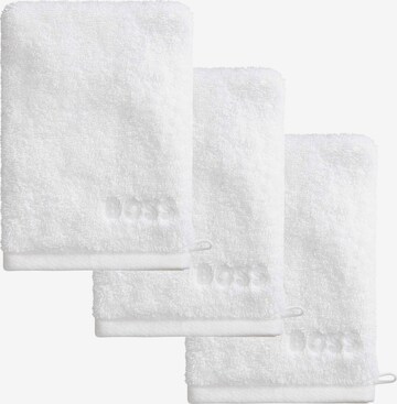 BOSS Washcloth in White: front