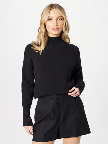 Pull-over GAP en noir : devant