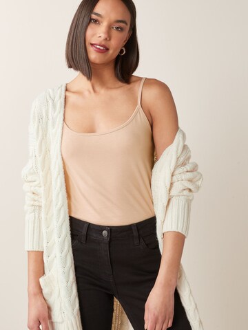 Next Overdel i beige: forside