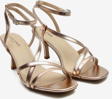 Celena Strap sandal 'Chia' in Gold