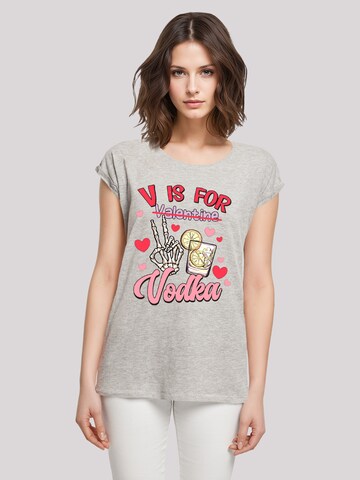 T-shirt 'Anti Valentinstag V Is For Vodka' F4NT4STIC en gris : devant