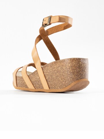 Bayton Sandalen met riem 'Asteria' in Beige