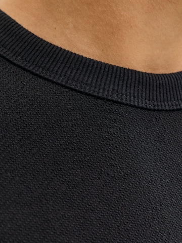JACK & JONES Sweatshirt in Zwart