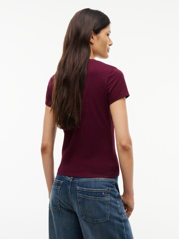 Tommy Jeans Μπλουζάκι σε λιλά