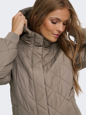Only Maternity - Chaqueta de entretiempo 'OLMJuliet' en marrón