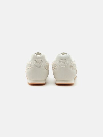 PUMA Nízke tenisky 'Arizona' - Biela