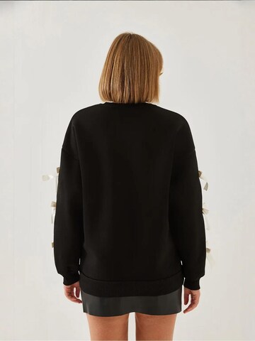 Bianco Lucci Sweatshirt in Zwart