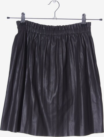 YAYA Skirt in XS in Grey: front
