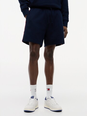 Tommy Jeans Loosefit Broek in Blauw: voorkant