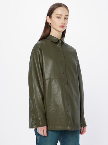 Nasty Gal Blouse in Green: front