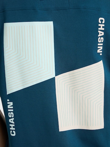 T-Shirt CHASIN' en bleu
