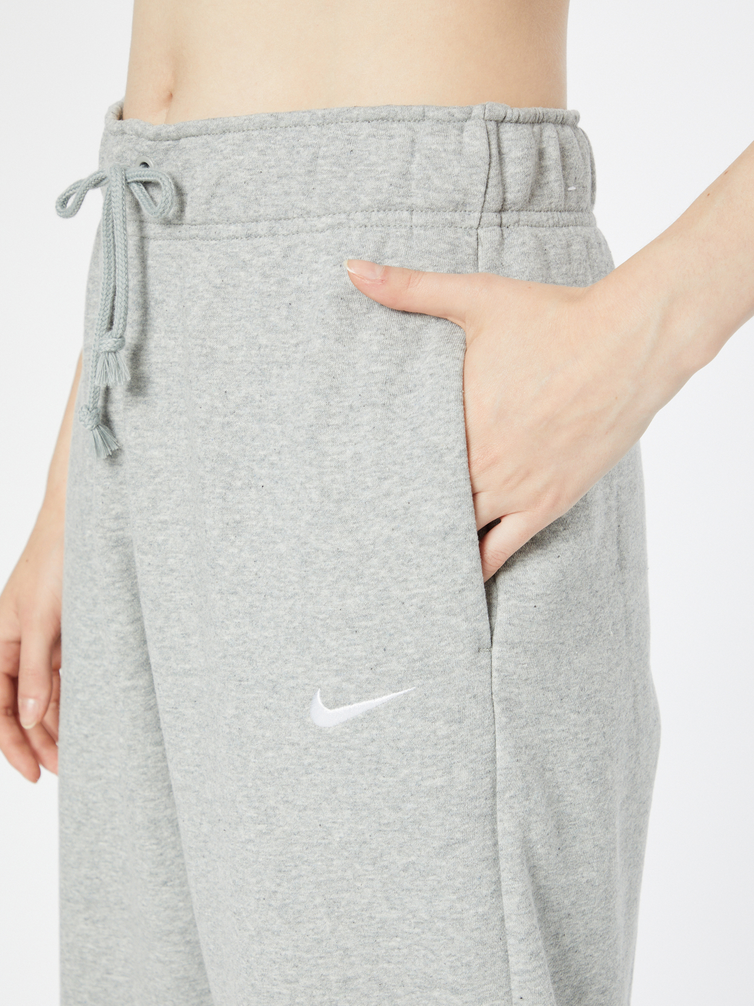 Nike Sportswear Hose in Graumeliert 