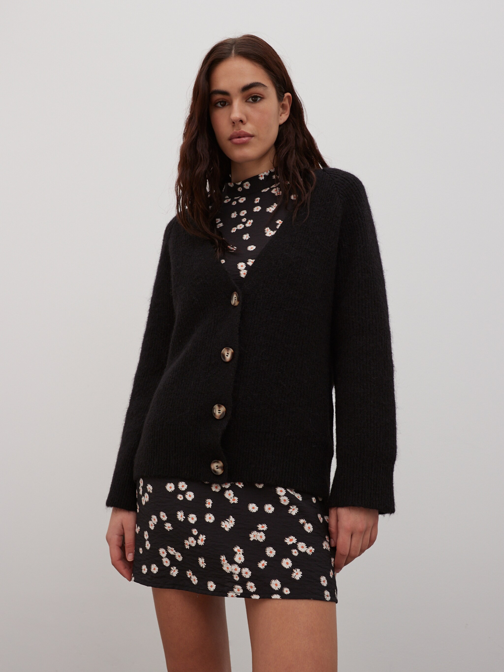 EDITED Produkte Strickjacke 'Tala' schwarz