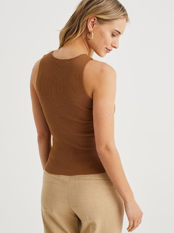 WE Fashion Knitted top in Brown